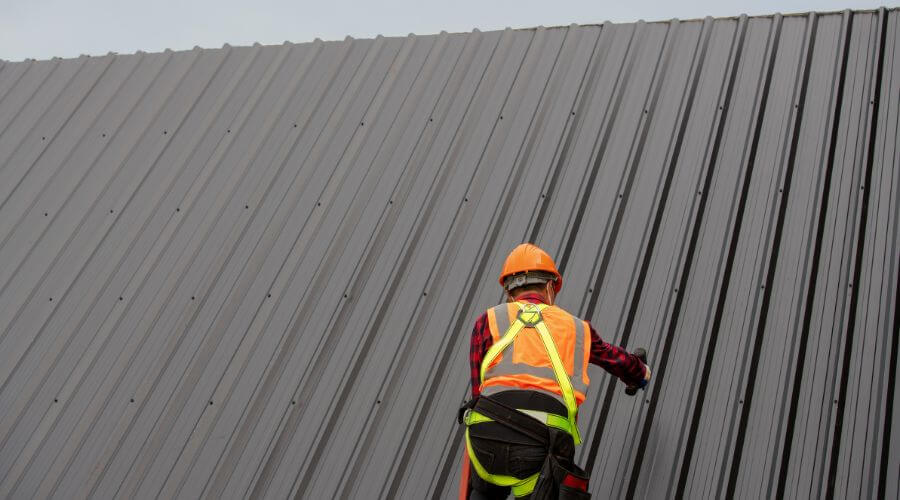 Expert top industrial roofings services in Medina, ND